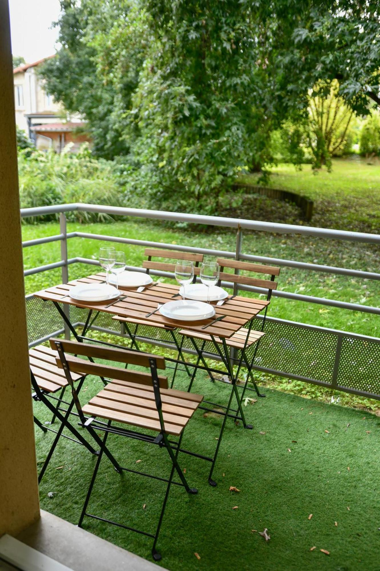 Apartament Calme Et Terrasse Privee Pres De Vichy Bellerive-sur-Allier Zewnętrze zdjęcie